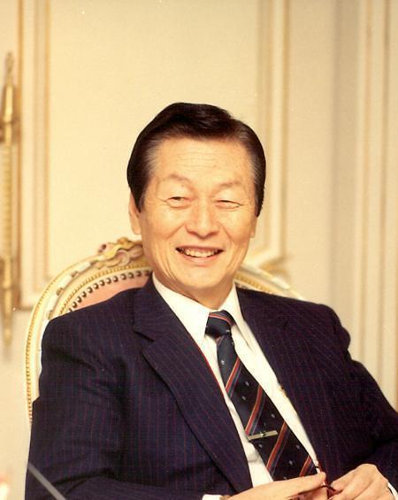 一回乐天企业创始人辛格浩坐不住了z6尊龙·中国网站从大国到本国这(图6)